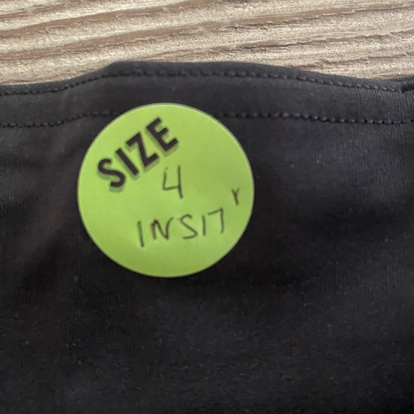 Lululemon Cropped Leggings High-Rise Four-Way Stretch Mesh Venting Black W US 4 - Picture 7 of 7